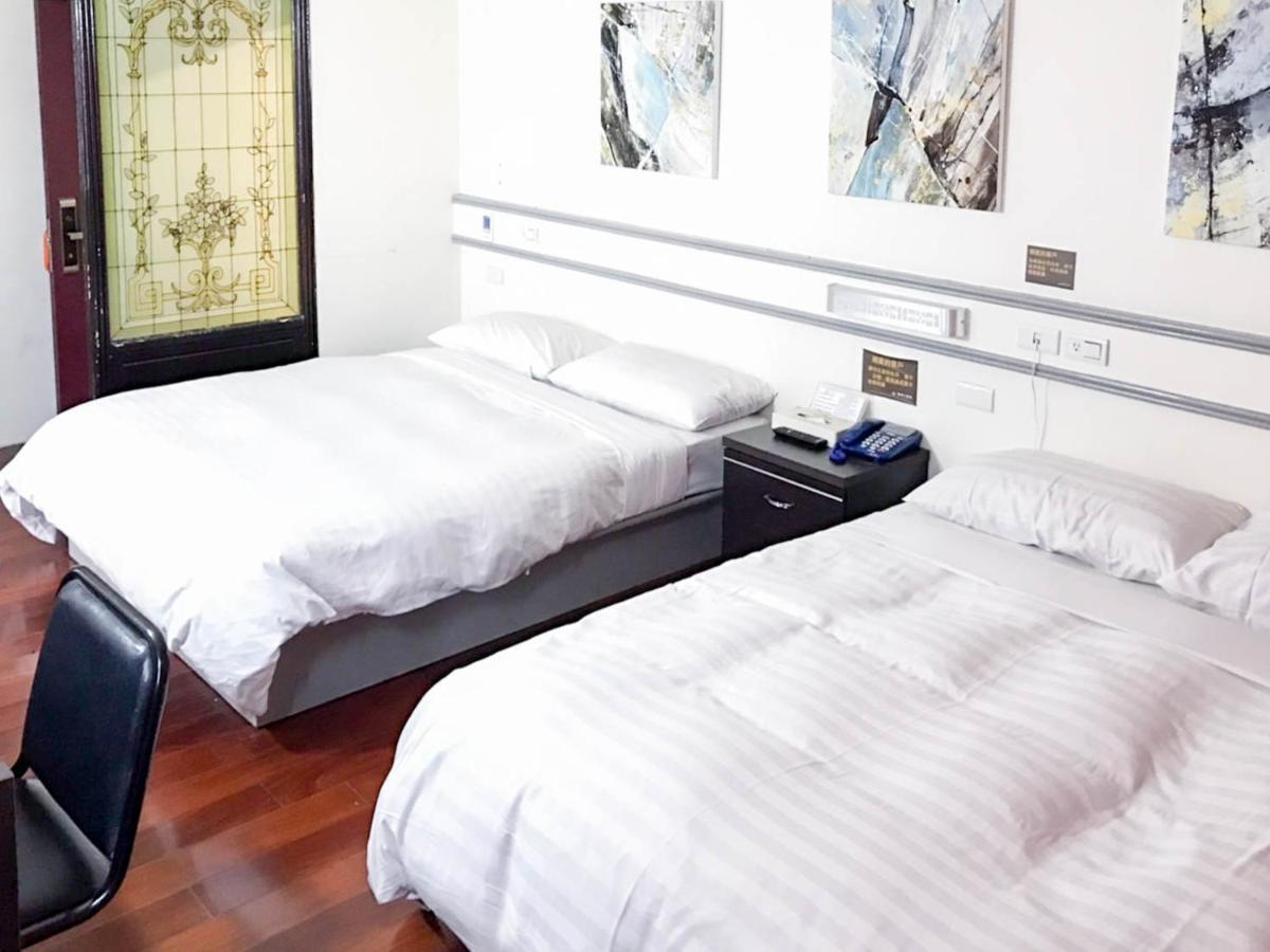 Fudi Hotel Taichung Buitenkant foto
