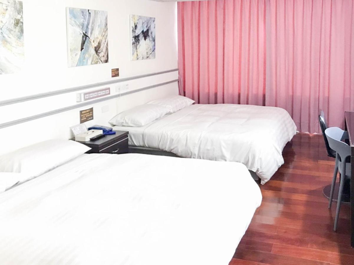 Fudi Hotel Taichung Buitenkant foto